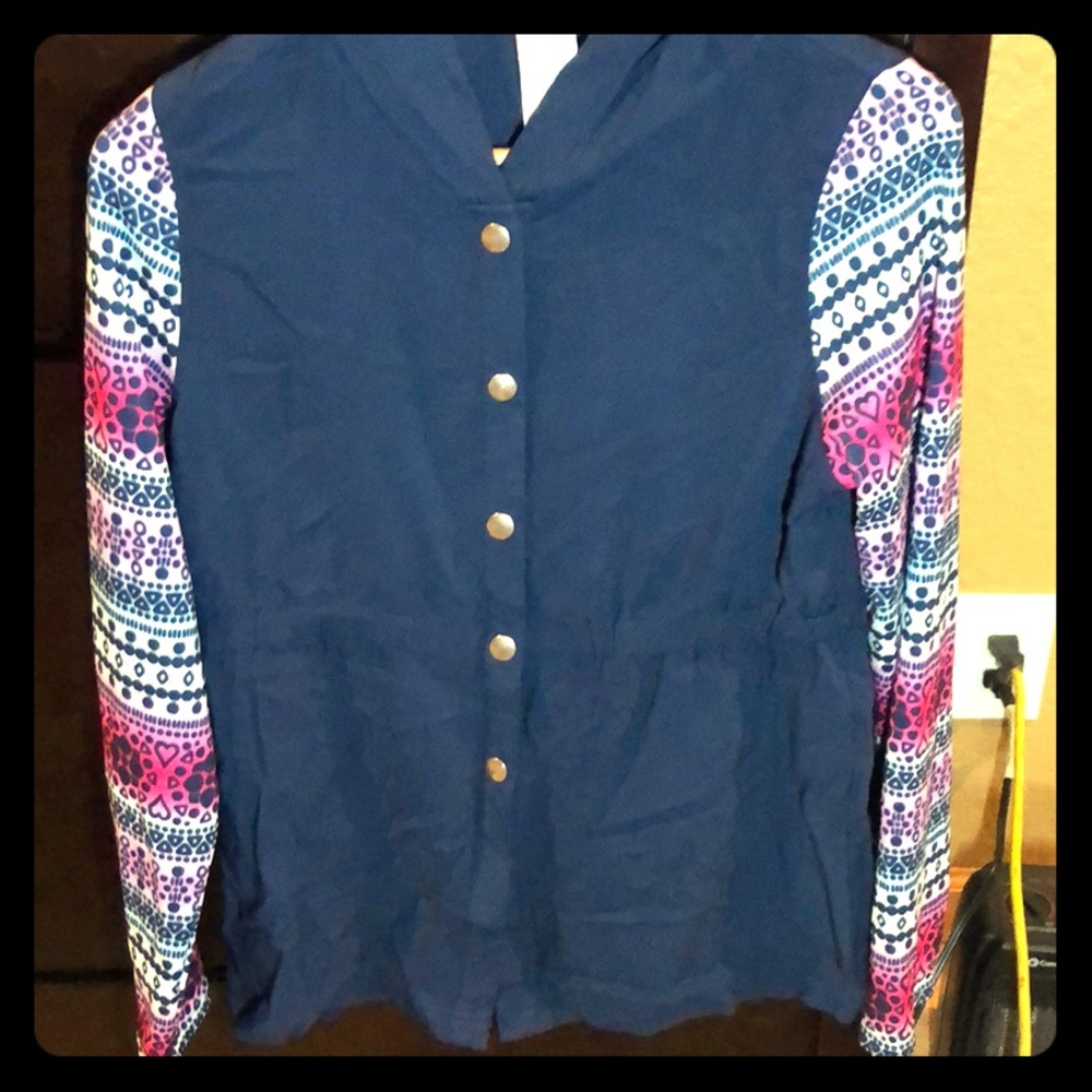 Funky long sleeve, hooded, snap up girls top
